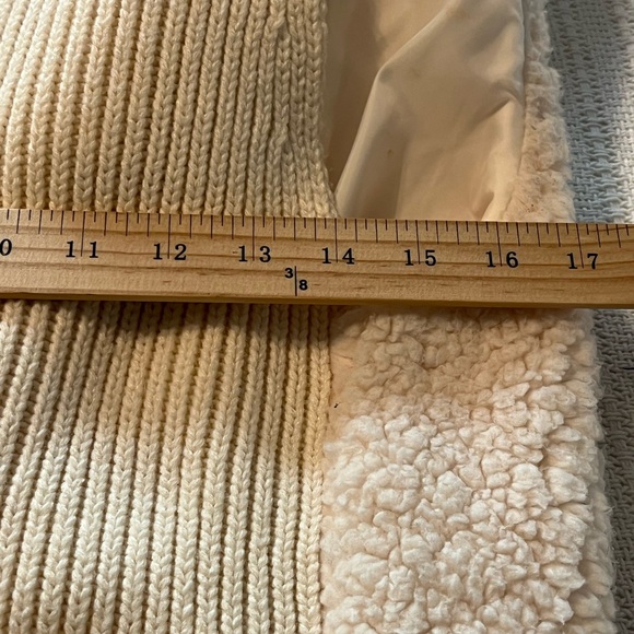 #3299.  A.N.A Cream Faux Sherpa/Ribbed Knit Vest w/ Draped Pointed Collar Size M - Picture 8 of 9